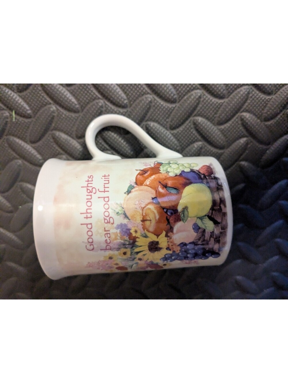 Chicken Soup for the Soul "Good thoughts bear good fruit" 12 oz Mug REU2936